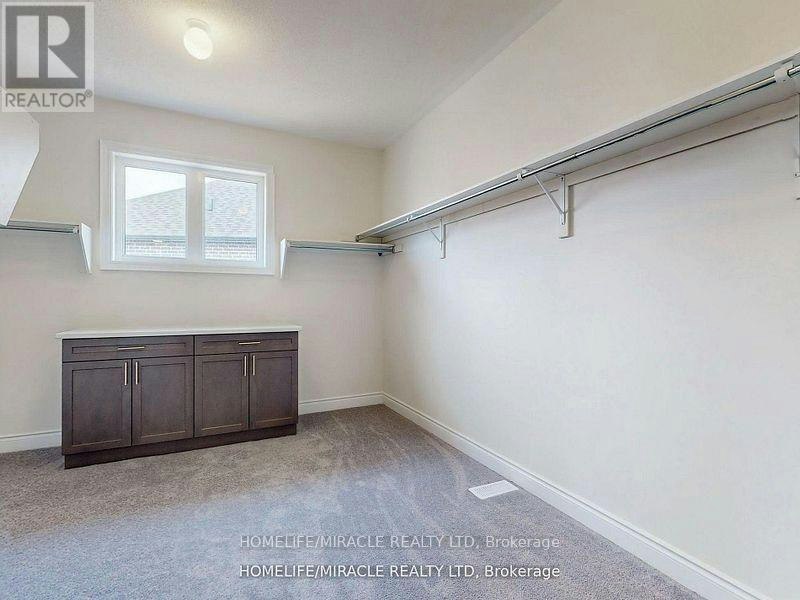 25 Joiner Circle, Whitchurch-Stouffville, ON, L4A 4W9 - 33