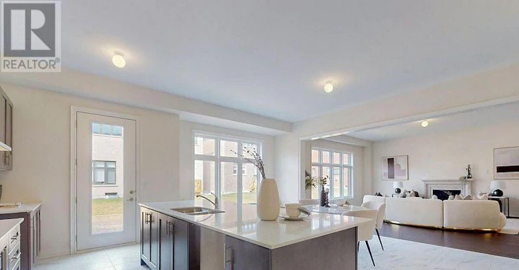 25 Joiner Circle, Whitchurch-Stouffville, ON, L4A 4W9 - 16