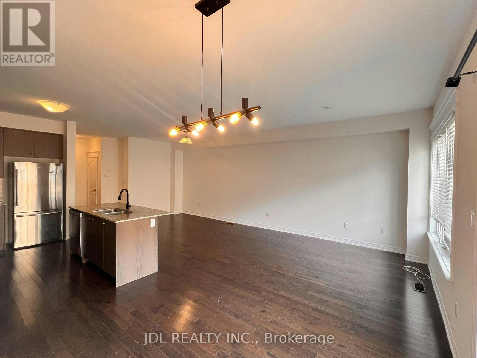 6 Twinflower Lane, Richmond Hill, ON, L4E 1E7 - 13