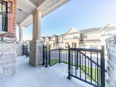 6 Twinflower Lane, Richmond Hill, ON, L4E 1E7 - 4