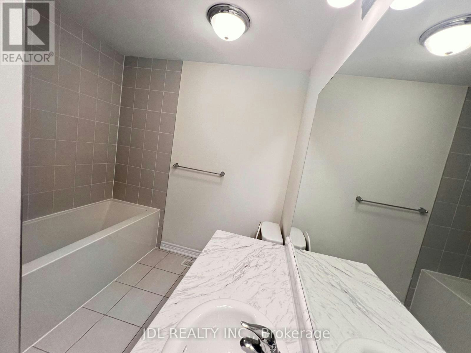 6 Twinflower Lane, Richmond Hill, ON, L4E 1E7 - 30