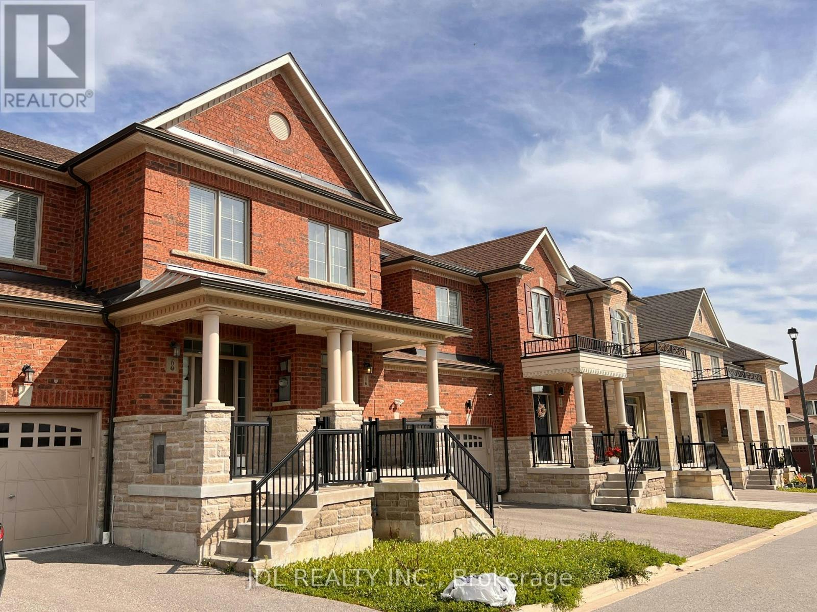 6 Twinflower Lane, Richmond Hill, ON, L4E 1E7