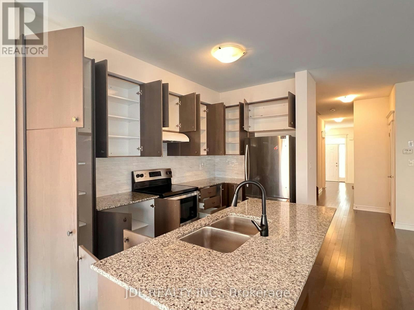 6 Twinflower Lane, Richmond Hill, ON, L4E 1E7 - 10
