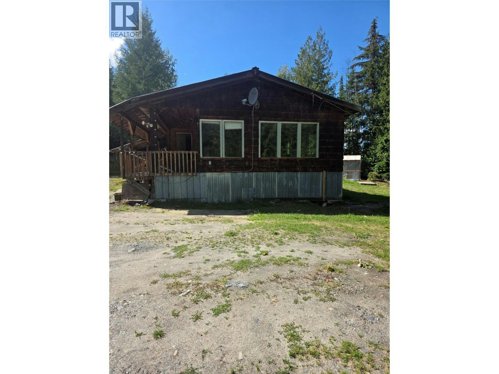 478 Brouse Loop Road, Nakusp, BC, V0G 1R1