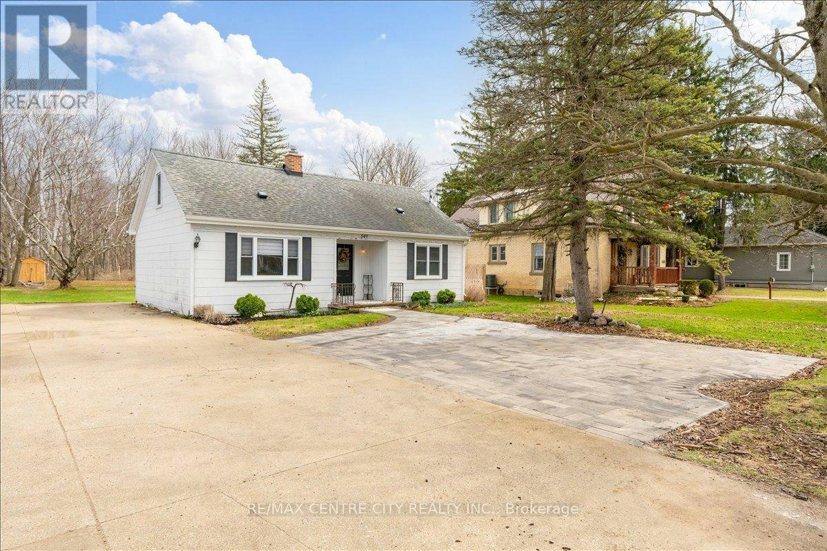 549 Victoria Street, Strathroy, ON, N7G 3C2