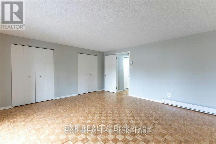 15 Jansen Road, Ottawa, ON, K2H 5W6 - 21