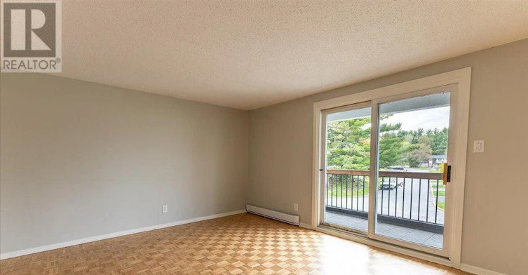 15 Jansen Road, Ottawa, ON, K2H 5W6 - 18
