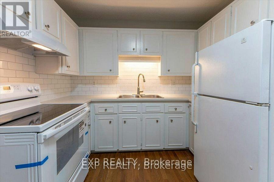 15 Jansen Road, Ottawa, ON, K2H 5W6 - 14
