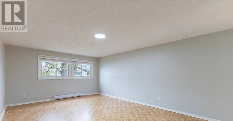 15 Jansen Road, Ottawa, ON, K2H 5W6 - 24