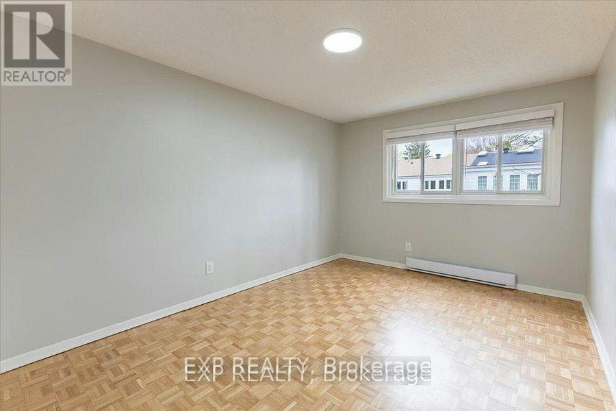15 Jansen Road, Ottawa, ON, K2H 5W6 - 31