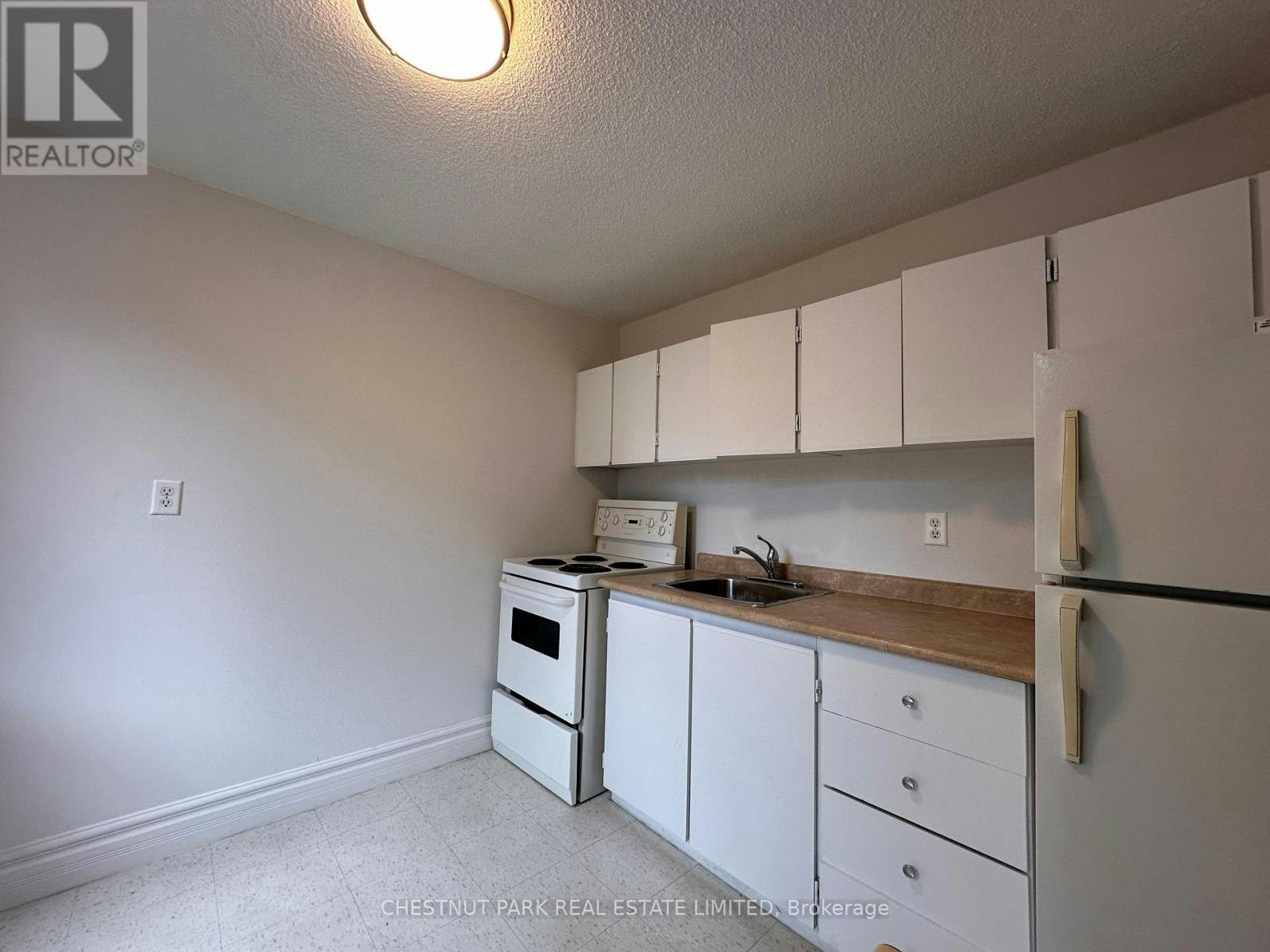 514-20 Saint Patrick Street, Toronto, ON, M5T 2Y4 - 12