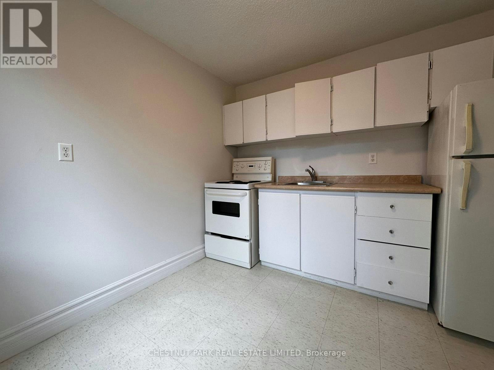 514-20 Saint Patrick Street, Toronto, ON, M5T 2Y4 - 11
