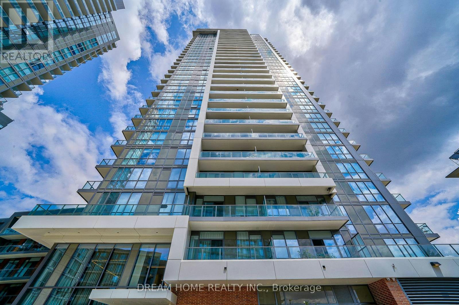 2208-32 Forest Manor Road, Toronto, ON, M2J 0H2 - 2
