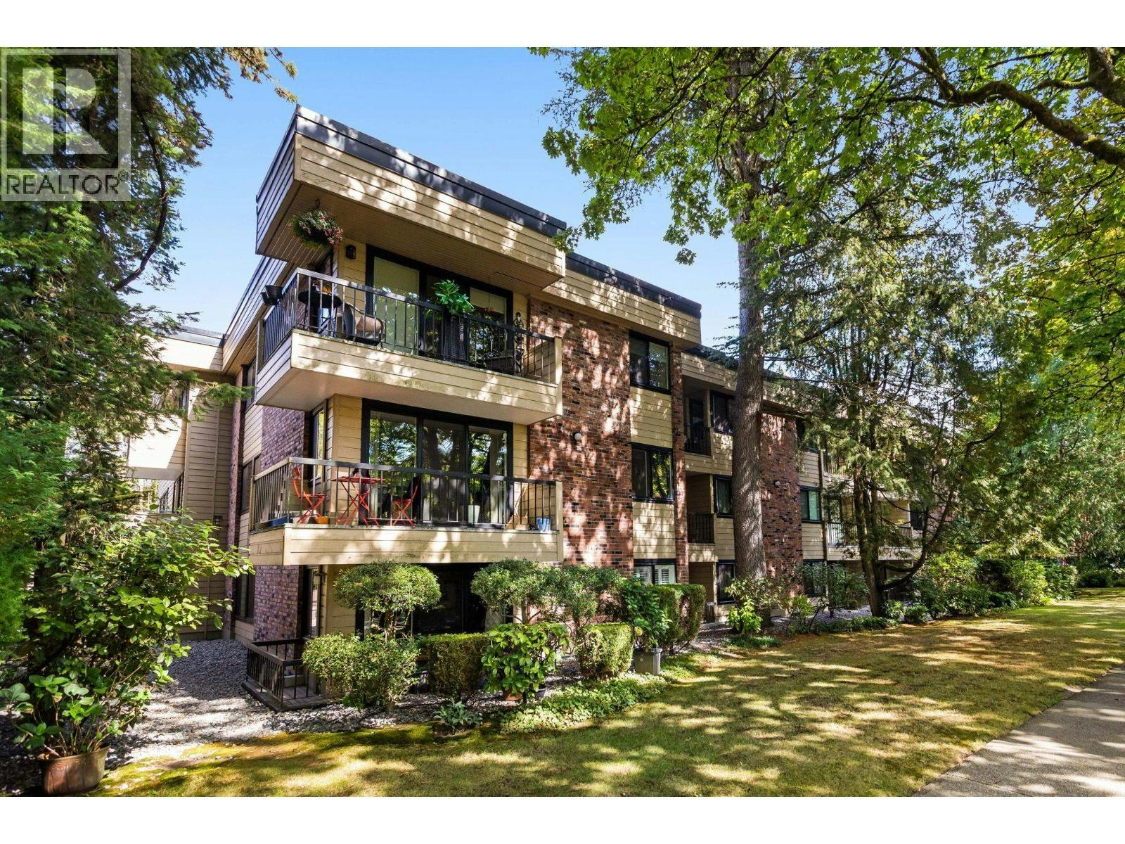 112-1717 W 13th Avenue, Vancouver, BC, V6J 2H2