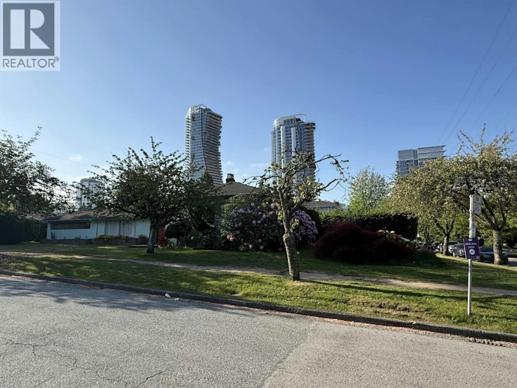 692 W 39th Avenue, Vancouver, BC, V5Z 2M3 - 9