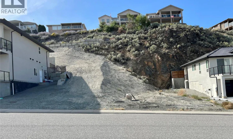 3804 Torrey Pines Drive