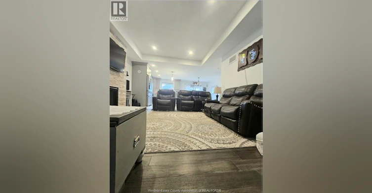 724 Faleria Street, Lakeshore, ON, N0R 1A0 - 3