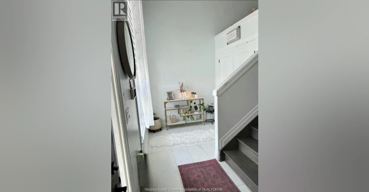724 Faleria Street, Lakeshore, ON, N0R 1A0 - 9