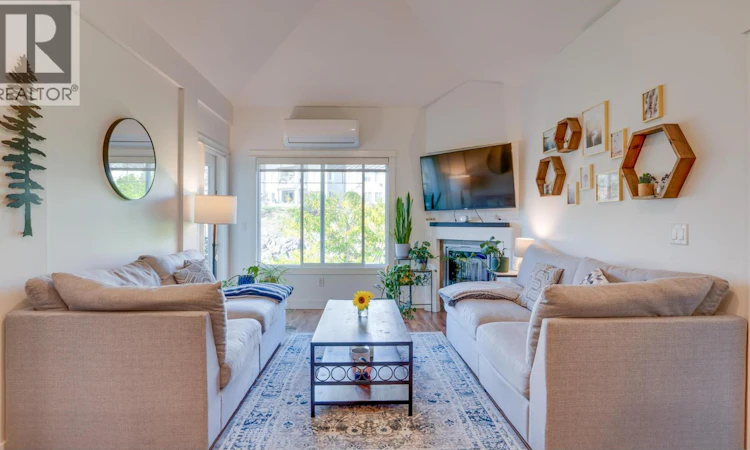 28-3211 Centennial Drive