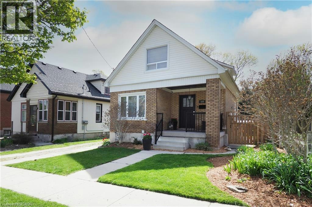 123 Samuel Street, Kitchener, ON, N2H 1P9