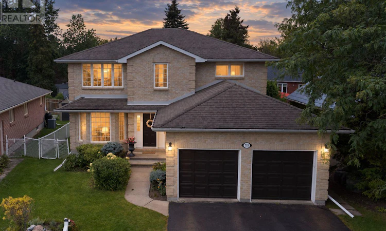 719 Woodside Drive