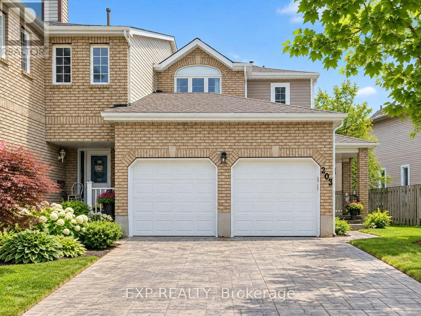 203 Thornbury Crescent, Ottawa, ON, K2G 6B9