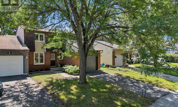 33 Exeter Drive