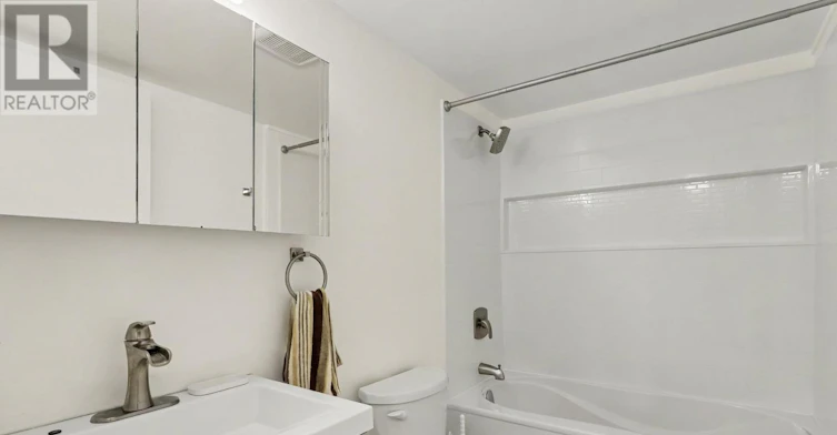 319-316 Lorry Greenberg Drive, Ottawa, ON, K1T 2P4 - 15