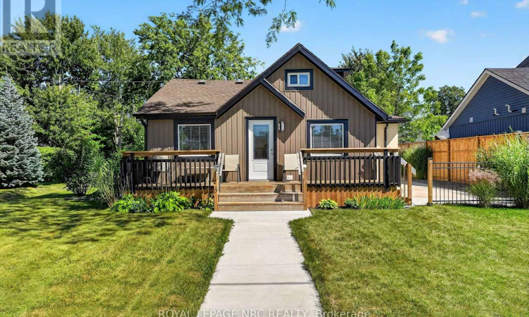 220 Rosewood Avenue