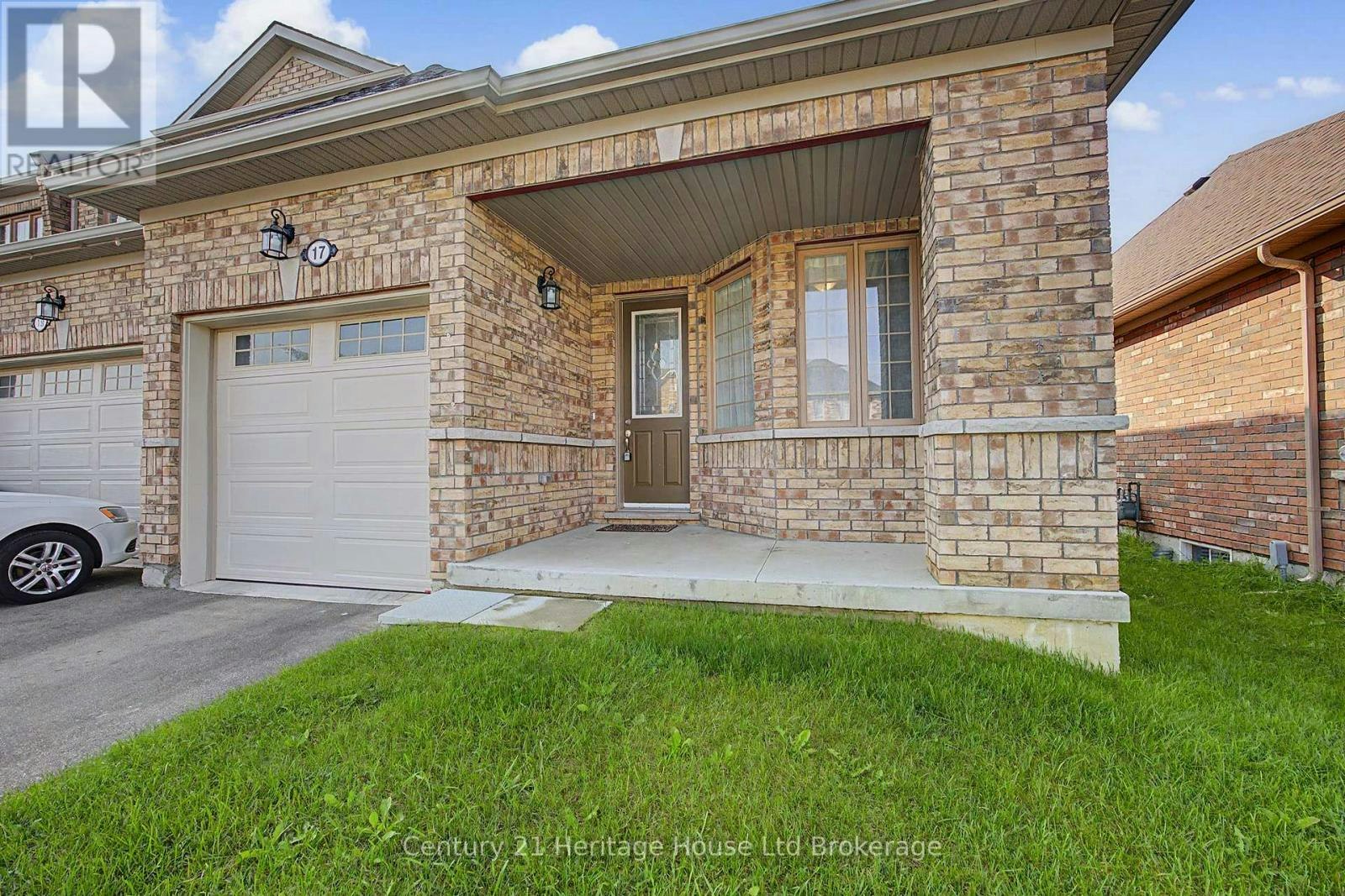 17 Harwood Street, Tillsonburg, ON, N4G 0J7 - 2