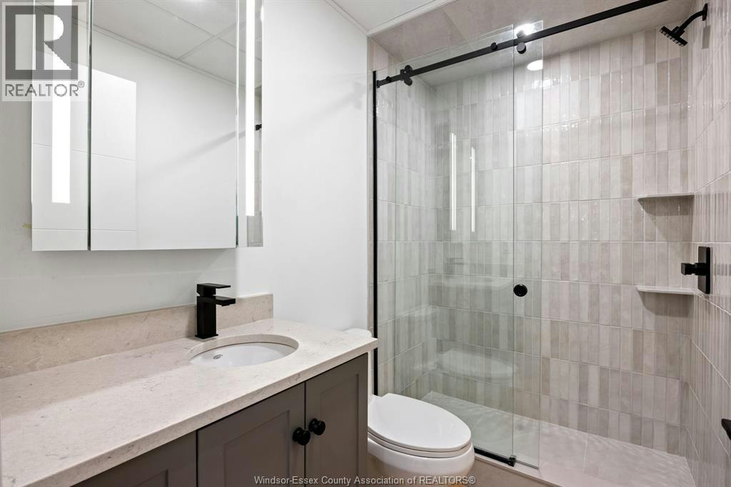 207-3850 Dougall, Windsor, ON, N9G 1X2 - 8