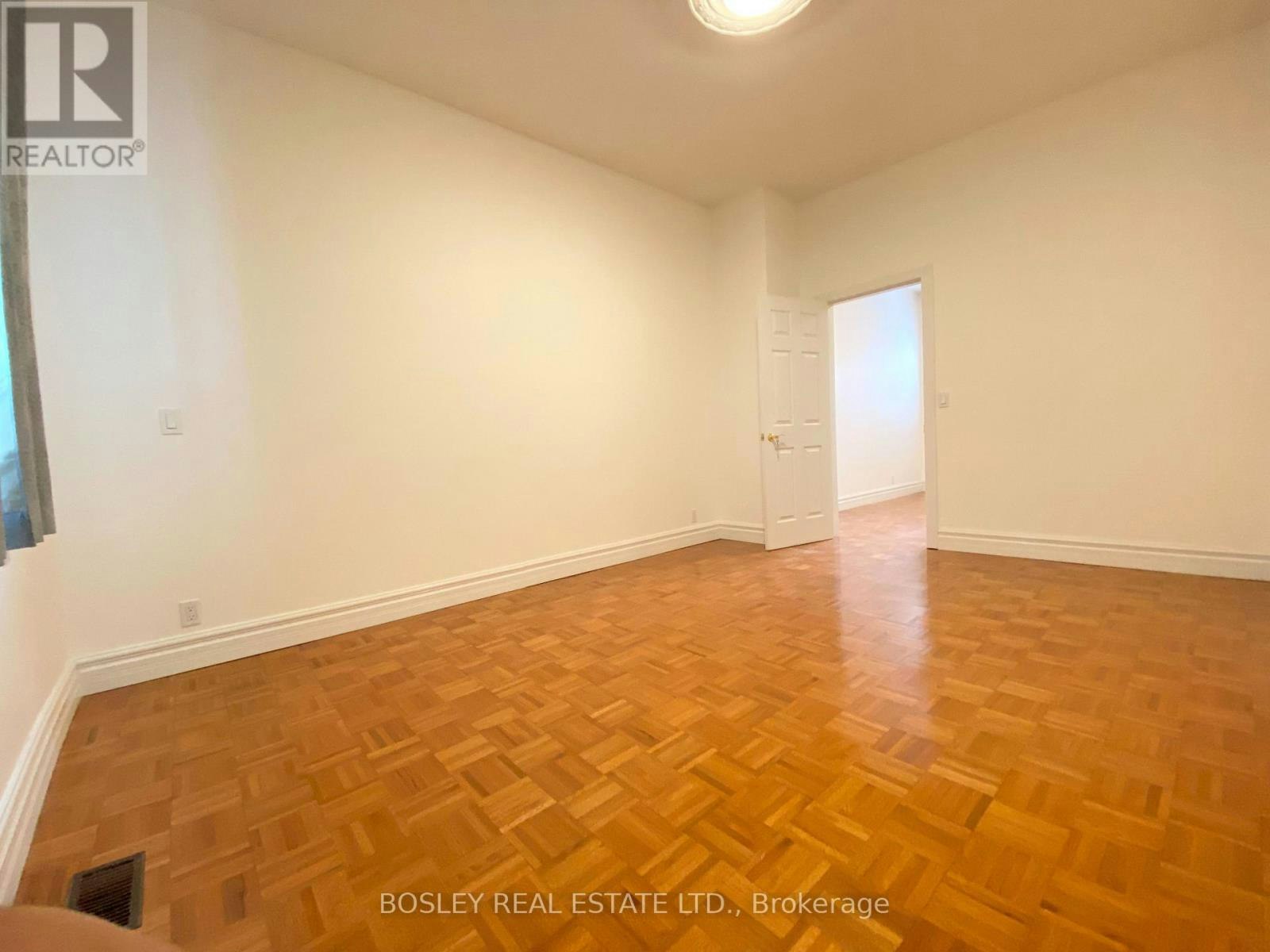 MAIN-260 Ossington Avenue, Toronto, ON, M6J 3A2 - 9
