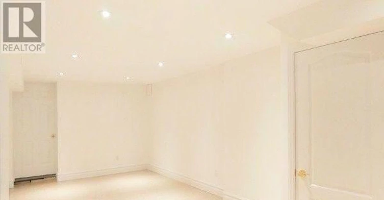 MAIN-260 Ossington Avenue, Toronto, ON, M6J 3A2 - 12