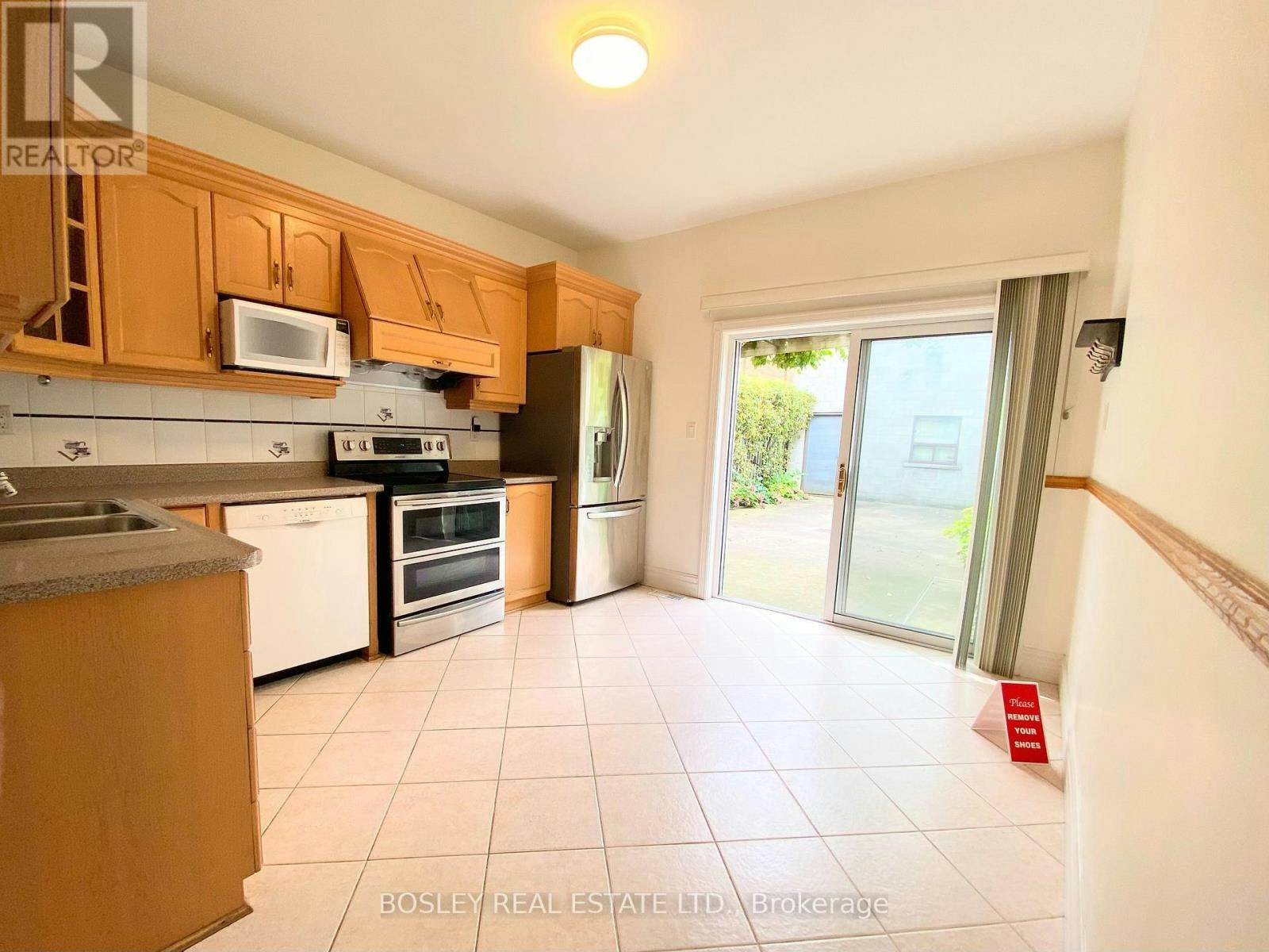 MAIN-260 Ossington Avenue, Toronto, ON, M6J 3A2 - 4