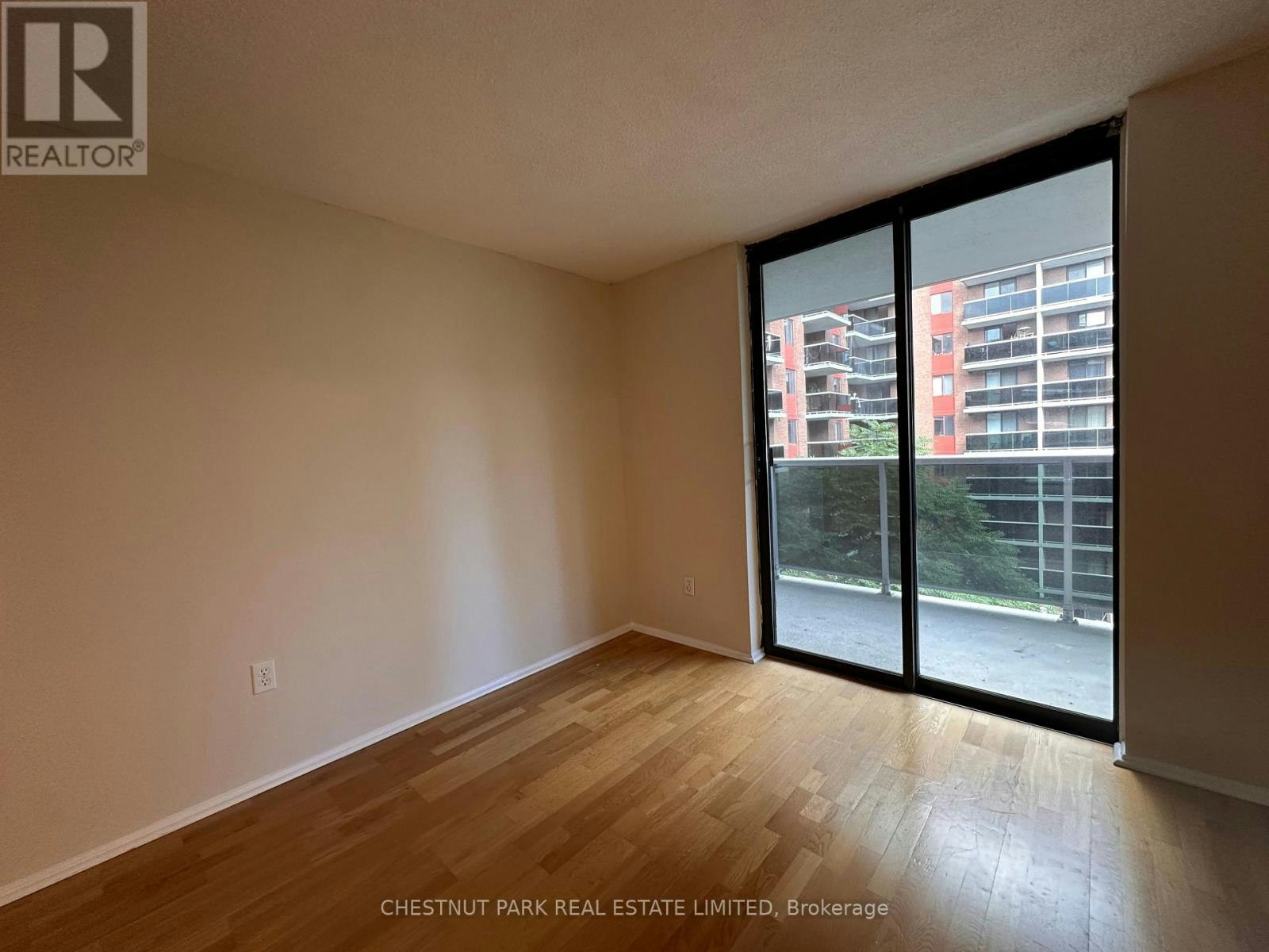 621-20 Saint Patrick Street, Toronto, ON, M5T 2Y4 - 7