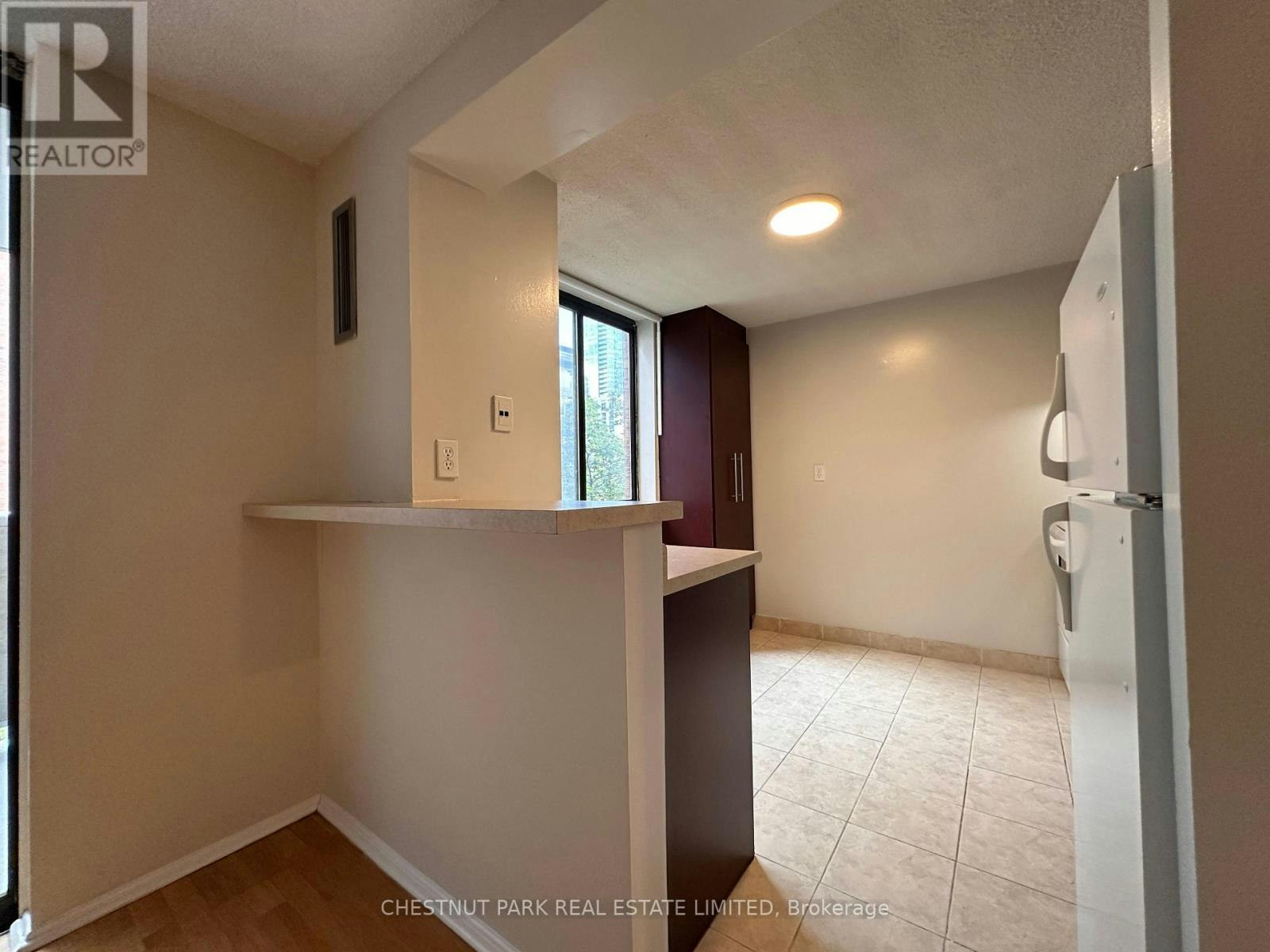 621-20 Saint Patrick Street, Toronto, ON, M5T 2Y4 - 13