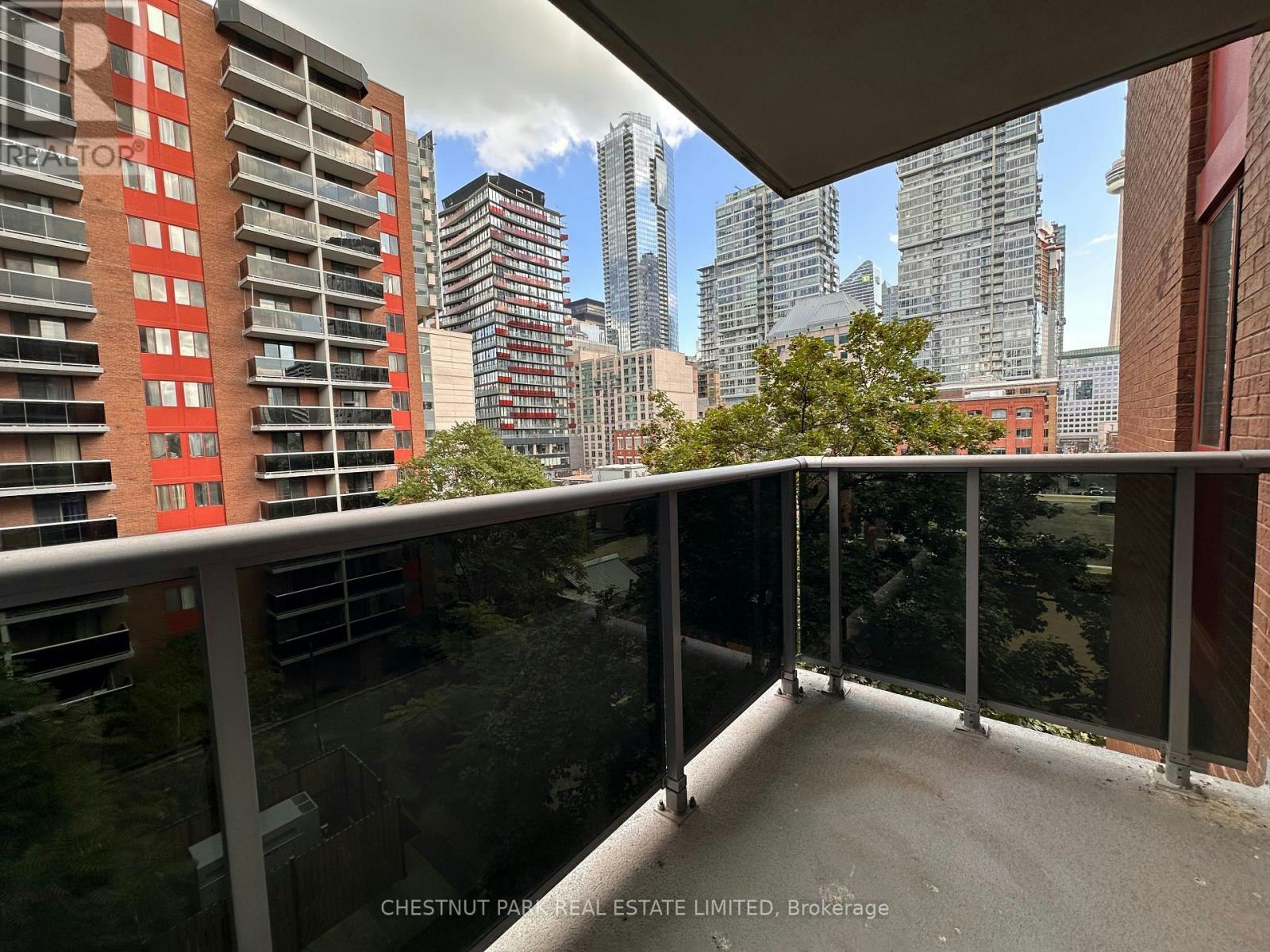 621-20 Saint Patrick Street, Toronto, ON, M5T 2Y4 - 11