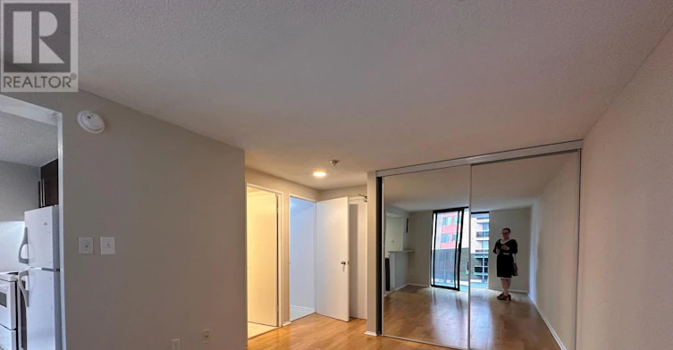 621-20 Saint Patrick Street, Toronto, ON, M5T 2Y4 - 6