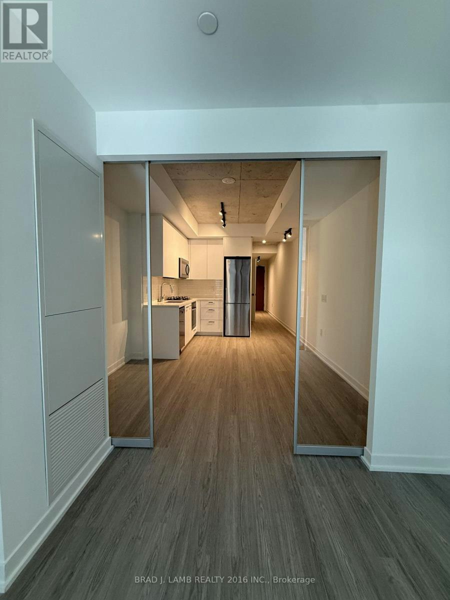 216-195 Mccaul Street, Toronto, ON, M5T 0E5 - 3
