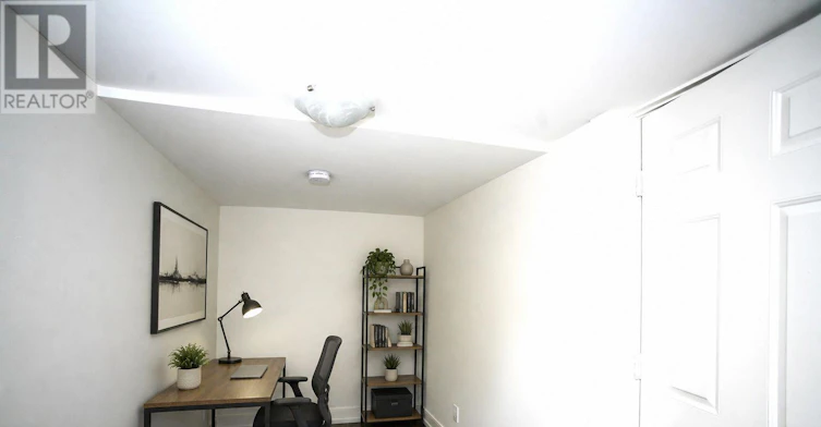 LOWER-506 Manning Avenue, Toronto, ON, M6G 2V7 - 3
