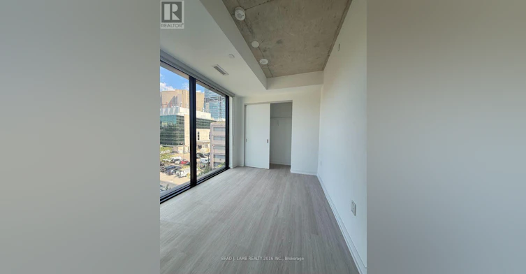 405-195 Mccaul Street, Toronto, ON, M5T 0E5 - 10