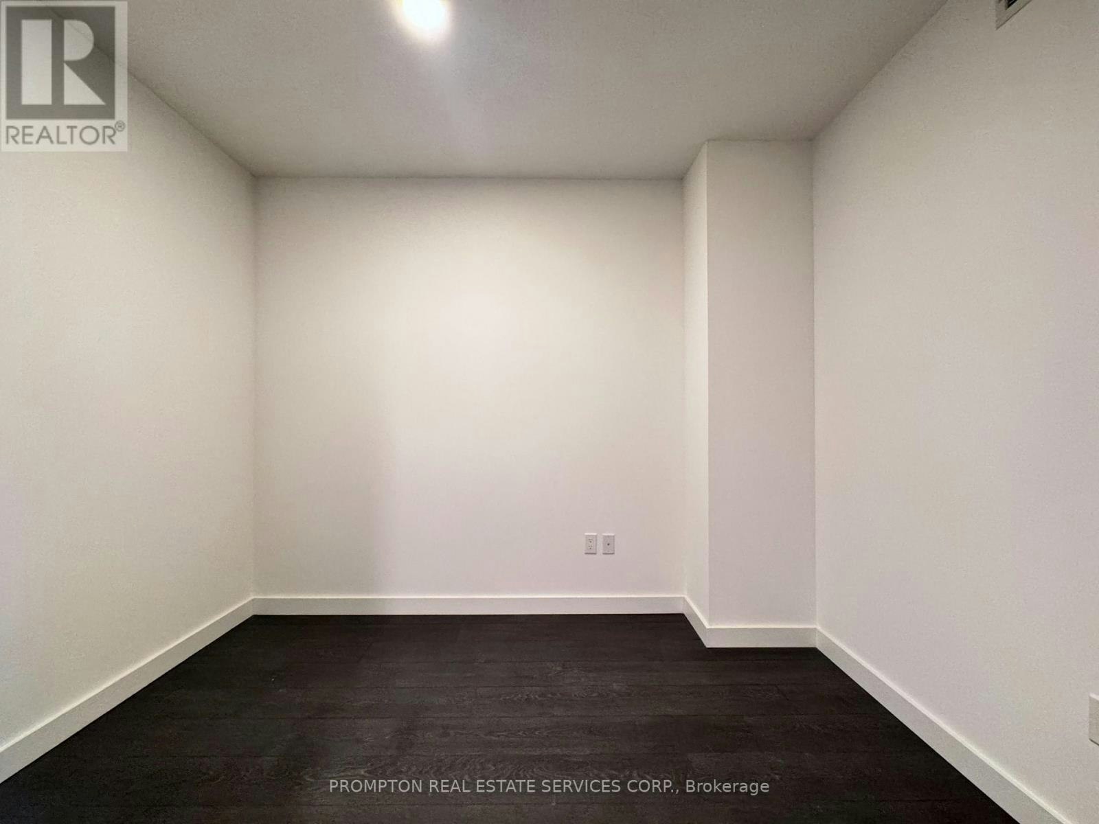 1709-1 Concord Cityplace Way, Toronto, ON, M5V 0X3 - 10