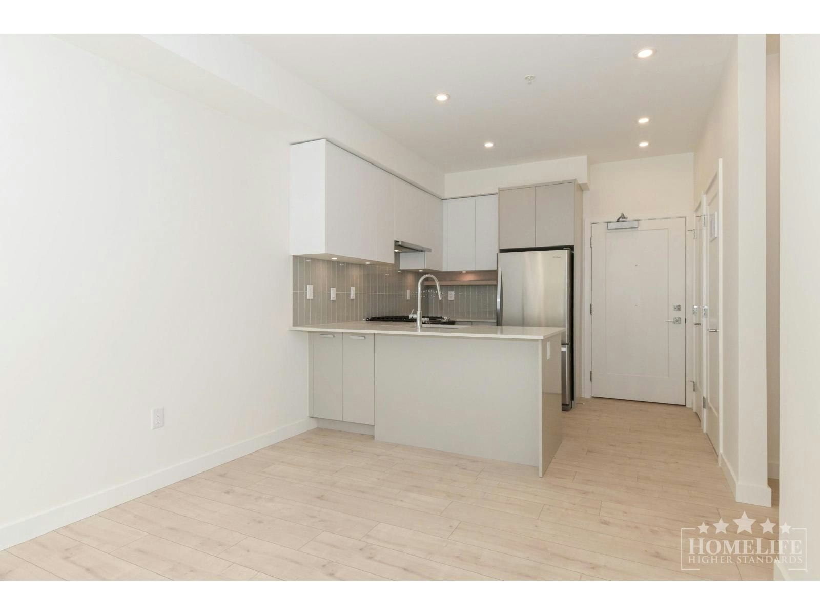 117-13777 75a Avenue, Surrey, BC, V3W 3W4 - 8