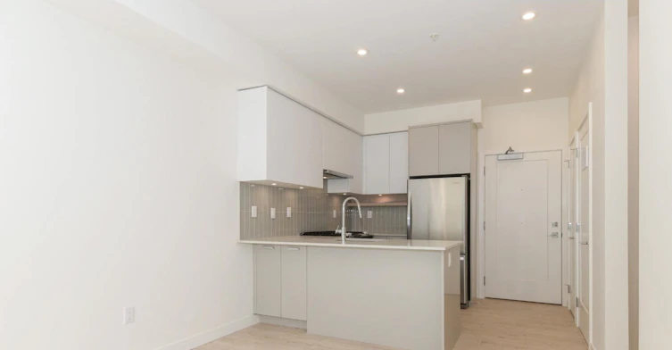 117-13777 75a Avenue, Surrey, BC, V3W 3W4 - 8