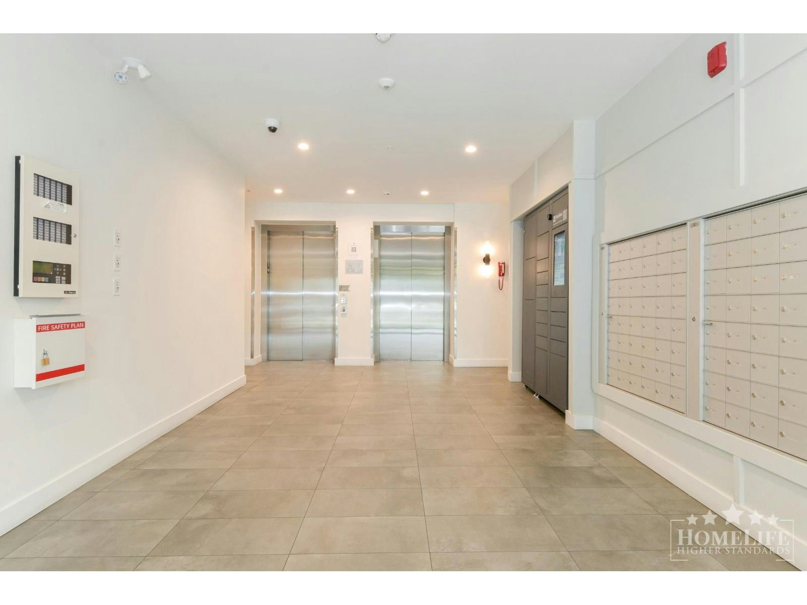 117-13777 75a Avenue, Surrey, BC, V3W 3W4 - 3