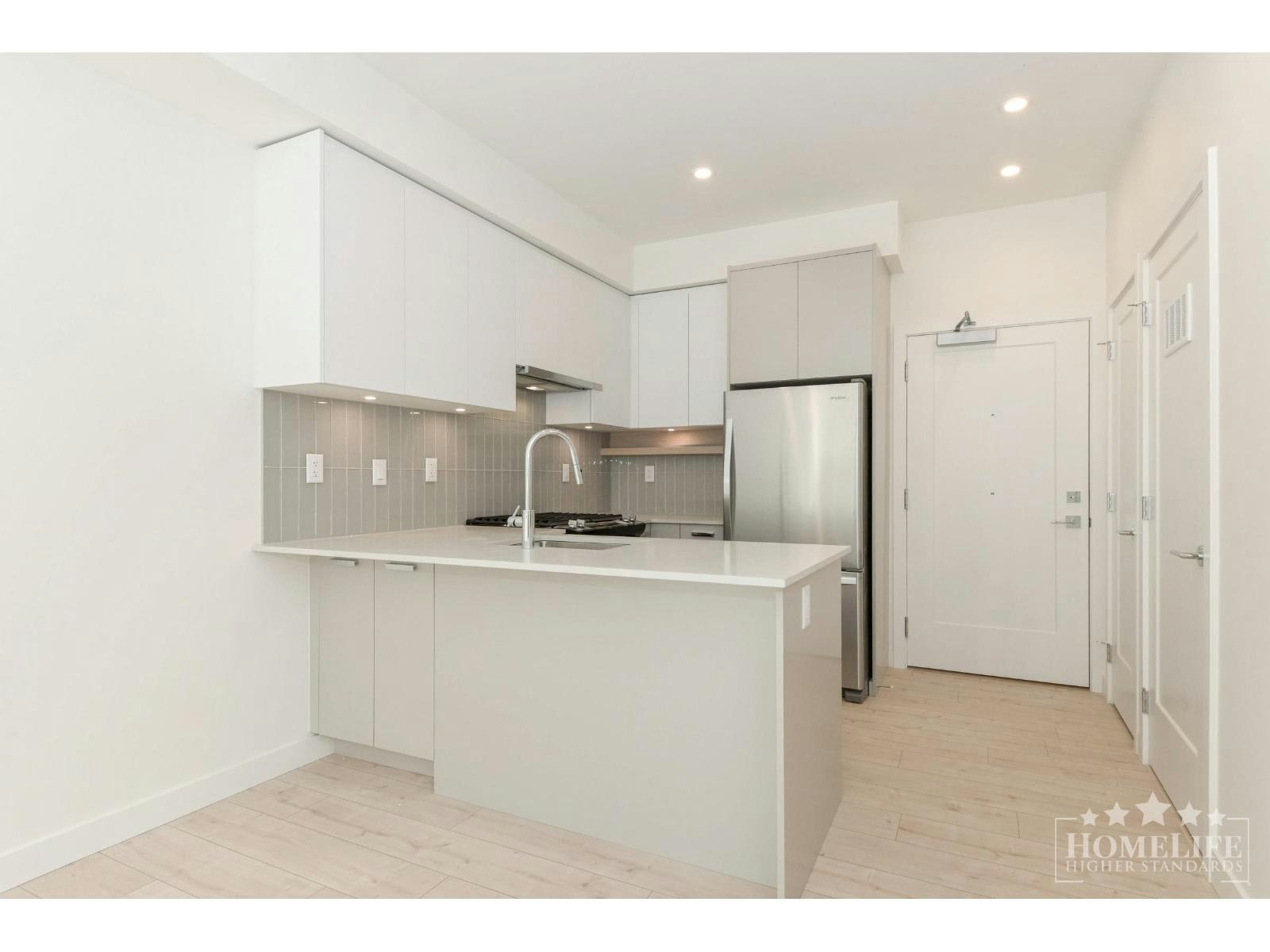 117-13777 75a Avenue, Surrey, BC, V3W 3W4 - 9