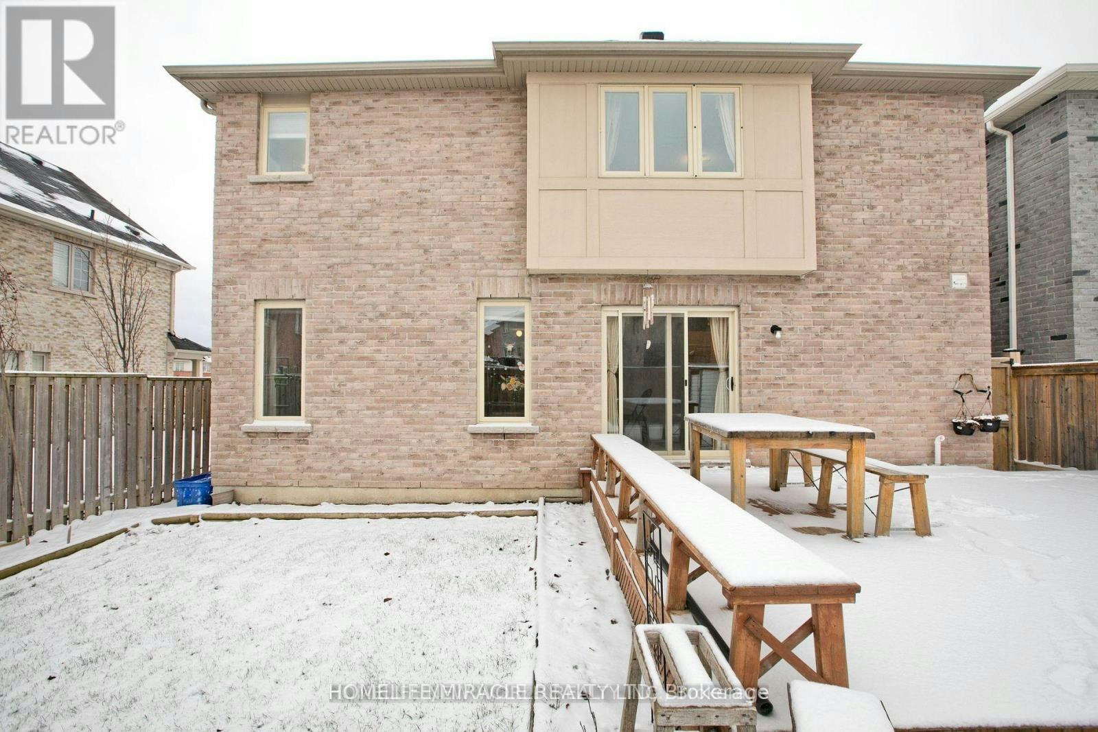 BSMT-27 Lloydminster Avenue, Ajax, ON, L1Z 0N8 - 12
