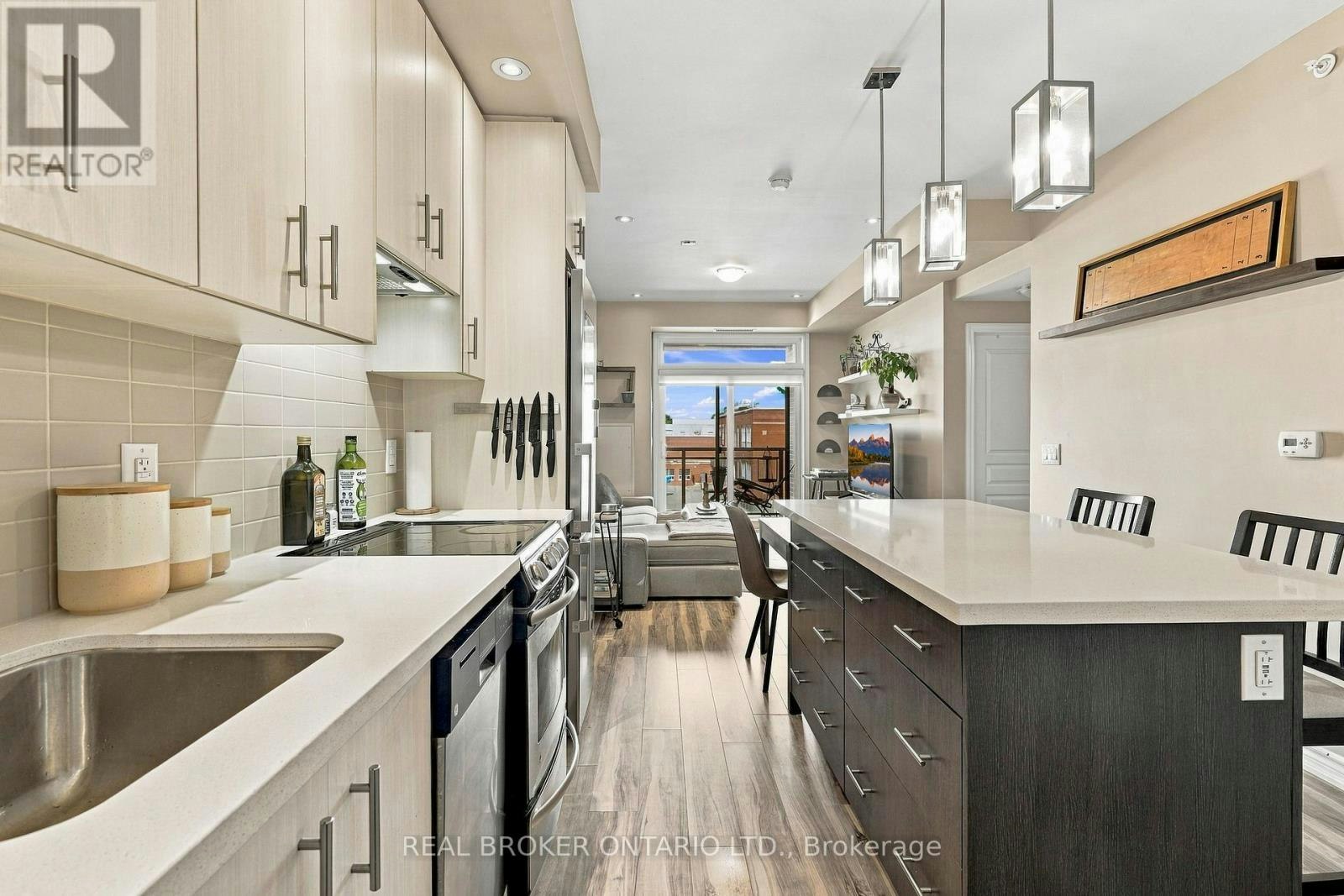 457 Plains Road E, Burlington, ON, L7T 0B8 - 3