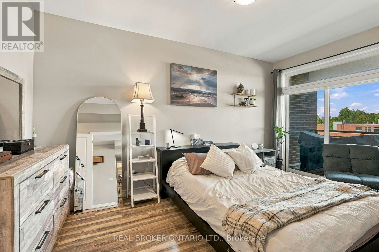 457 Plains Road E, Burlington, ON, L7T 0B8 - 10