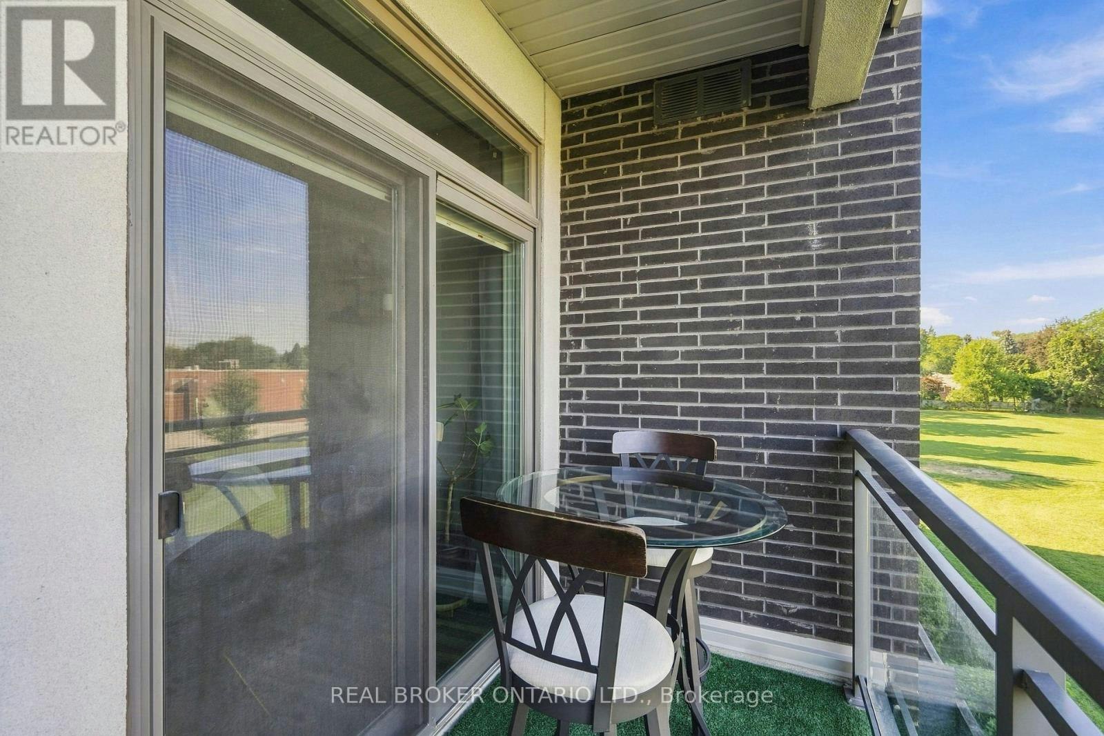 457 Plains Road E, Burlington, ON, L7T 0B8 - 20